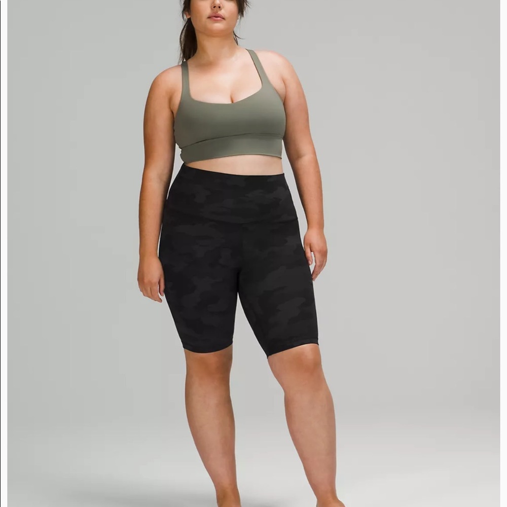 lululemon Align™ Super-High-Rise Short 10"